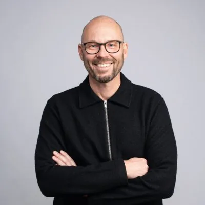 Portrait of David Jonsson.